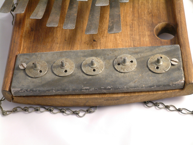 6  - 02a, Mbira dza Vadzimu, Zimbabwe, Shona (note: golf spikes) 