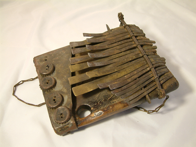 56 -  Mbira dza Vadzimu, Zimbabwe, Shona 