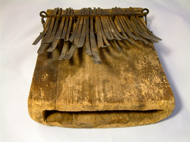 112 - Matepe or Njari, Zimbabwe, Shona people