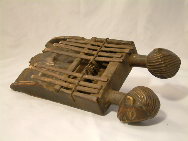 422 - Sanza, D.R. Congo, Tabwa/Luba People